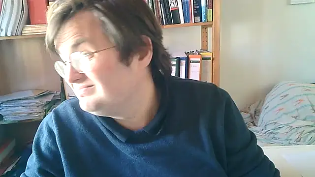 makau1 online show from March 2, 2025, 12:54 pm