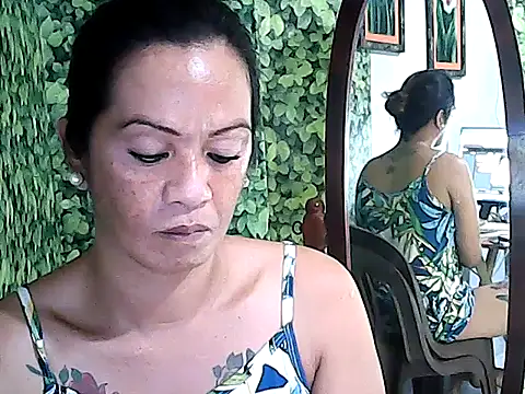 yummy 21xxx online show from September 28, 2025, 6:02 pm