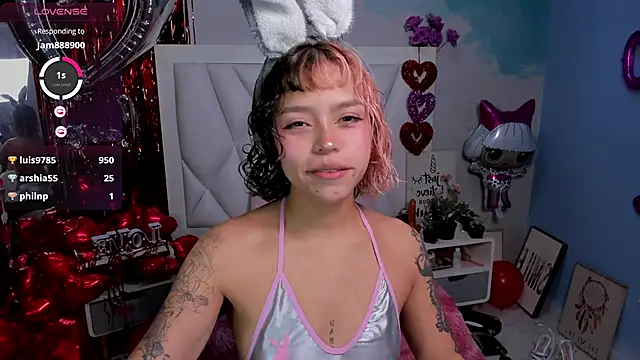 katalina garcia online show from March 12, 2025, 3:02 am