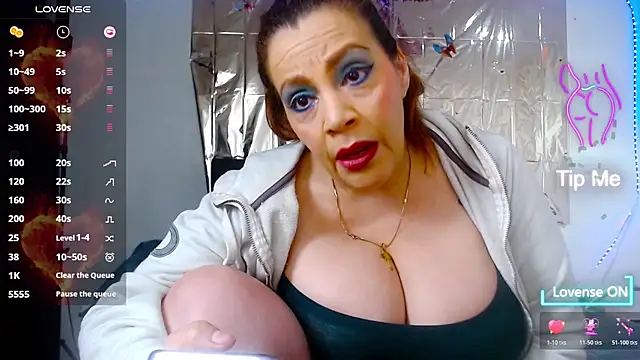 mussa hott online show from November 14, 2025, 1:04 am