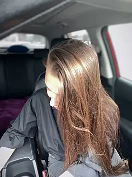 Emma Catt online show from March 2, 2025, 4:39 am