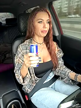 Emma Catt online show from October 3, 2025, 2:30 am