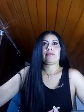 Tania mature online show from June 5, 2026, 6:02 pm