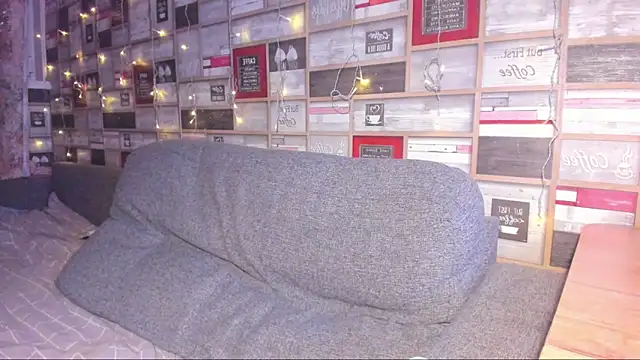 Snapshot of VickyBoobs chatting on September 13, 2025, 6:51 pm VickyBoobs online show from September 13, 2025, 6:51 pm