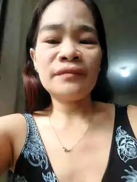 WinterMelon88 online show from February 11, 2025, 11:44 pm