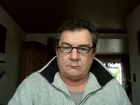 Nobbie444 online show from November 24, 2025, 12:05 pm