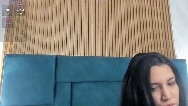 Kareena chopra online show from October 6, 2025, 12:13 pm