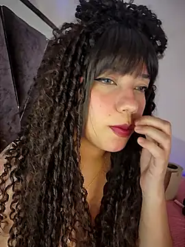 miafresa hot online show from October 16, 2025, 10:33 pm