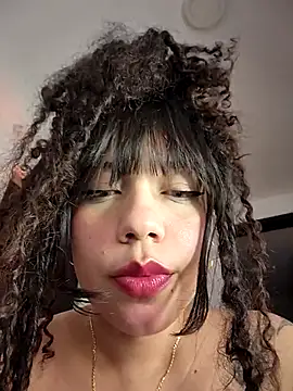 miafresa hot online show from February 13, 2026, 12:17 am