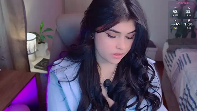 Alyaa s online show from April 25, 2026, 7:22 pm