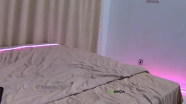 Snapshot of Akerya_ chatting on January 22, 2025, 12:48 am Akerya online show from January 22, 2025, 12:48 am