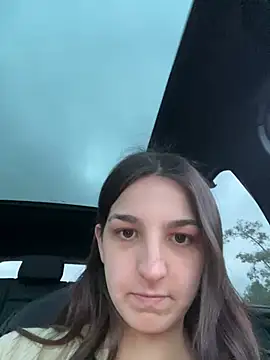 DoriDeluxe66 online show from February 21, 2025, 5:42 pm