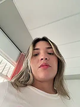 Sarita-candy online show from April 23, 2026, 4:09 pm