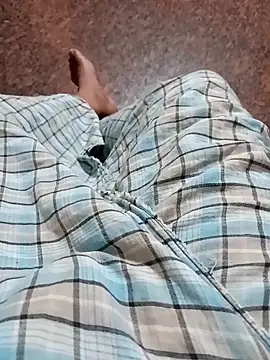 Stripkomal online show from March 11, 2026, 4:35 pm