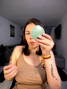 carolina16love online show from November 2, 2025, 11:18 pm