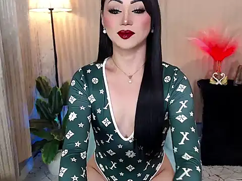 Snapshot of SeductiveAsianTs chatting on July 15, 2026, 7:24 am SeductiveAsianTs online show from July 15, 2026, 7:24 am