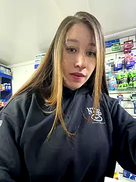 roouse online show from October 4, 2025, 9:02 pm