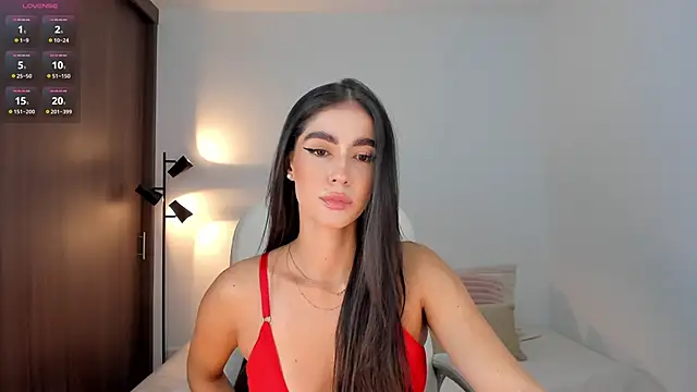 RebeccaBaxter online show from November 28, 2025, 11:29 pm