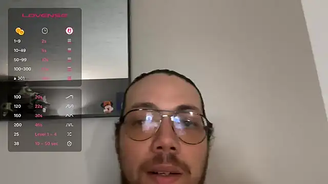 lucasgalacticman online show from September 28, 2025, 11:54 pm