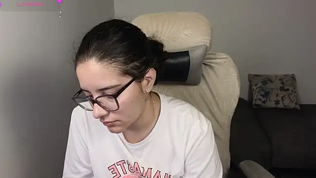 blue  moon  online show from November 2, 2025, 2:03 am