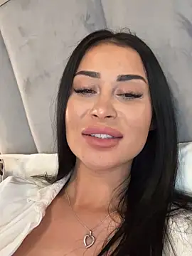 EmyLaveau online show from March 11, 2025, 12:06 pm