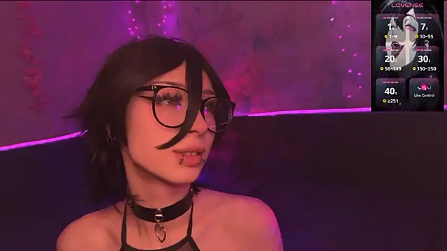 Handsomepure online show from February 19, 2026, 10:28 pm