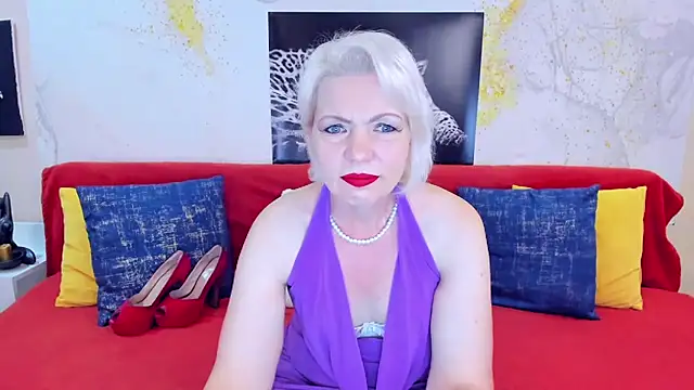 BeautyName online show from September 17, 2025, 7:04 pm