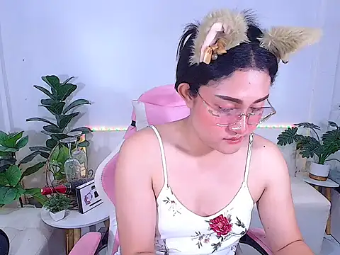 plysaithailand online show from September 22, 2025, 12:18 pm