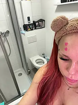 Snapshot of PennyPrincess chatting on January 18, 2026, 8:51 am PennyPrincess online show from January 18, 2026, 8:51 am