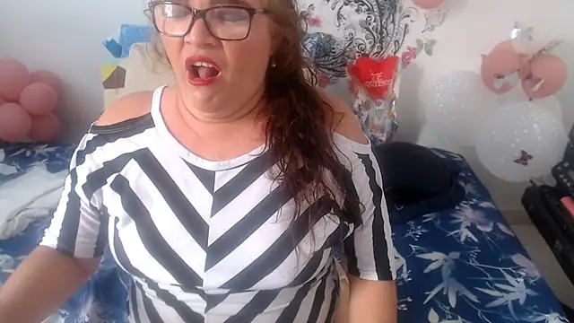 selenax2023 online show from March 3, 2025, 2:26 pm