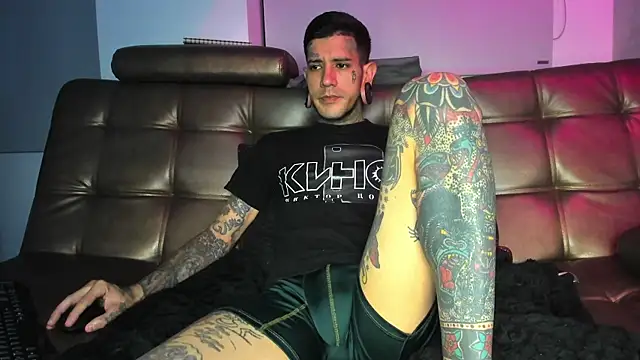 Snapshot of josh__ackerman chatting on June 30, 2026, 12:55 am josh ackerman online show from June 30, 2026, 12:55 am