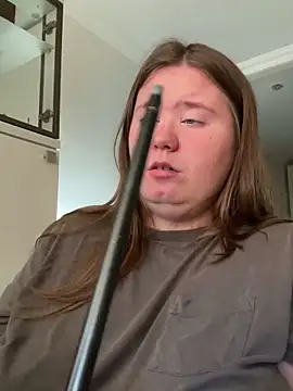 remirann  online show from March 6, 2025, 1:57 pm