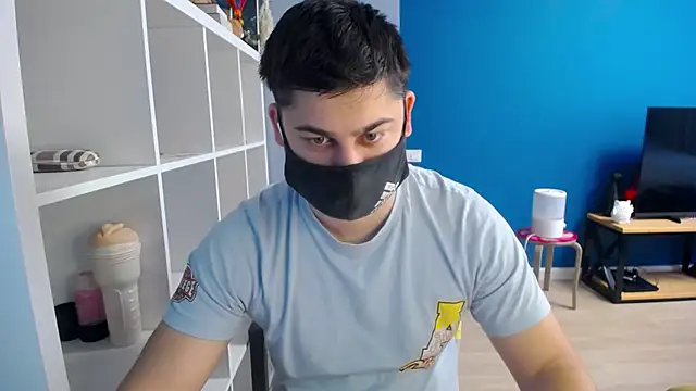 Tomguys online show from March 4, 2025, 9:40 am