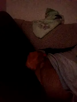 juandi21cm online show from November 30, 2025, 10:36 pm