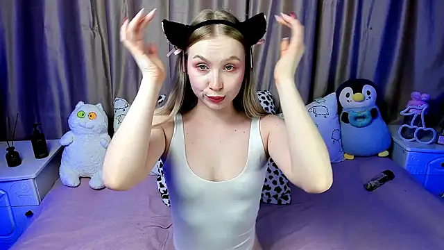 LilyStarlight online show from January 4, 2025, 7:13 am