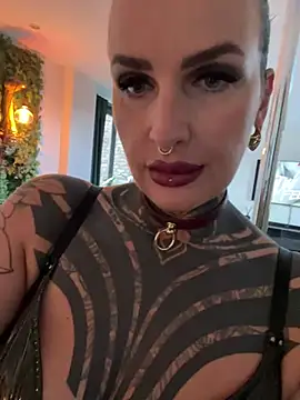 InkedBiitch online show from May 11, 2026, 4:59 pm