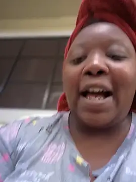 NikkiNoelanii online show from September 23, 2025, 7:06 pm