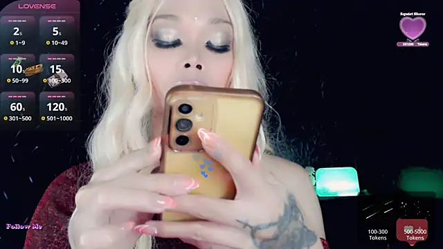 Snapshot of sugar_bbyxx chatting on December 3, 2024, 8:28 pm sugar bbyxx online show from December 3, 2024, 8:28 pm