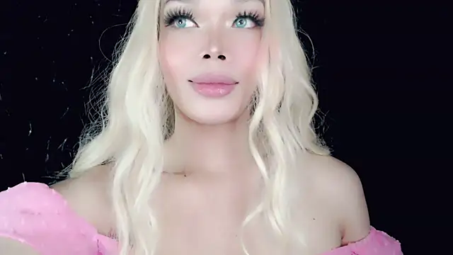 Snapshot of sugar_bbyxx chatting on March 14, 2025, 1:13 pm sugar bbyxx online show from March 14, 2025, 1:13 pm