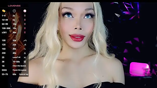 Snapshot of sugar_bbyxx chatting on October 16, 2025, 5:19 am sugar bbyxx online show from October 16, 2025, 5:19 am