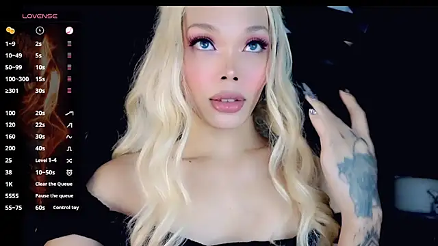 Snapshot of sugar_bbyxx chatting on October 26, 2025, 7:14 am sugar bbyxx online show from October 26, 2025, 7:14 am