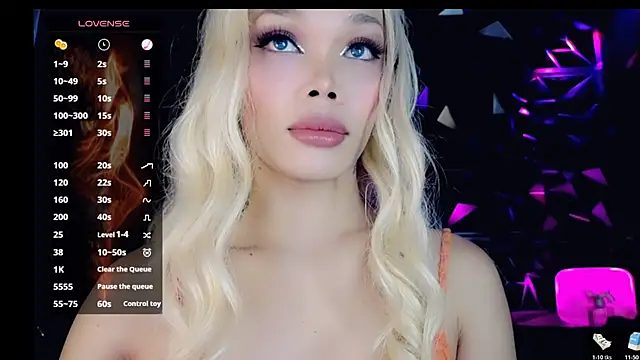 Snapshot of sugar_bbyxx chatting on December 5, 2025, 5:49 am sugar bbyxx online show from December 5, 2025, 5:49 am