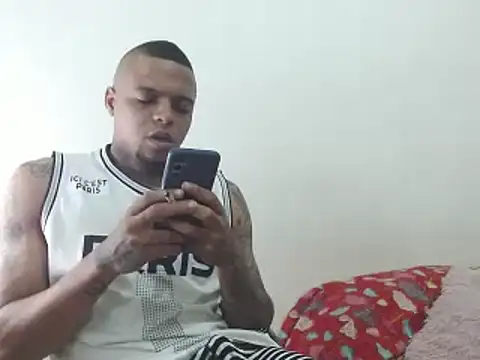 hot and naughty latin online show from December 3, 2024, 10:17 am