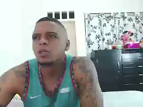 hot and naughty latin online show from January 4, 2025, 1:31 am