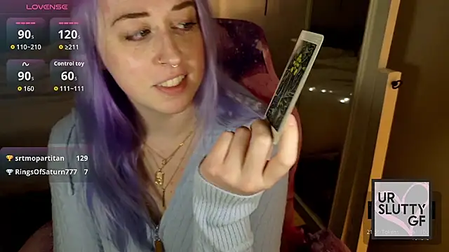 ursluttygf online show from March 8, 2026, 5:28 pm