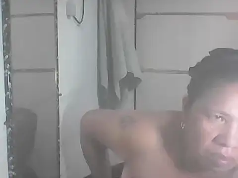 hotwet mama4uxx online show from February 16, 2025, 1:38 pm