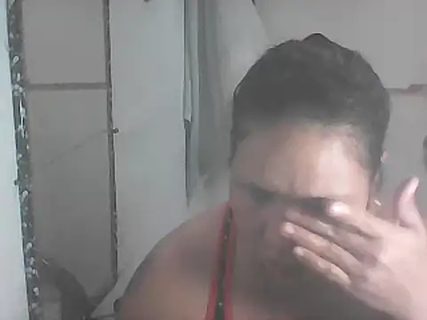 hotwet mama4uxx online show from March 7, 2025, 12:34 pm