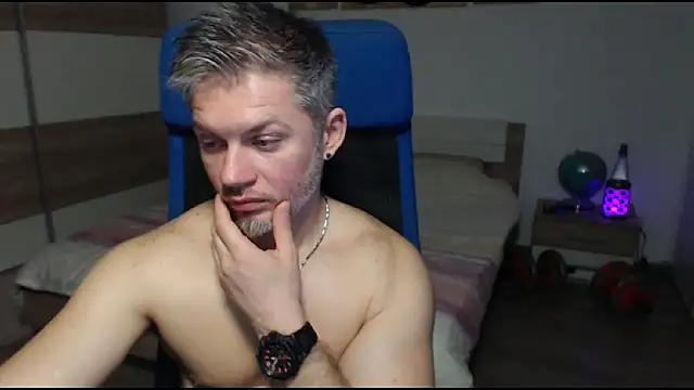 RobbyShawz online show from March 4, 2025, 10:57 am