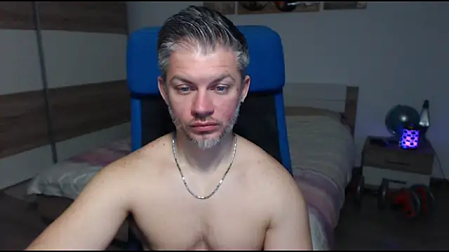 RobbyShawz online show from March 17, 2025, 10:06 am