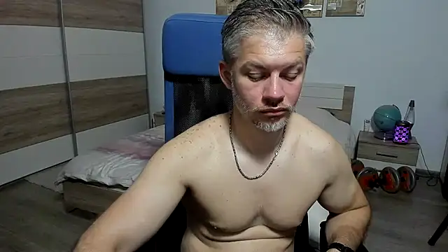 RobbyShawz online show from June 5, 2026, 6:52 am